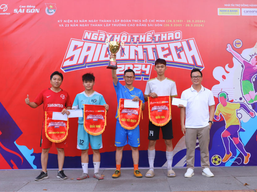 Lễ Bế mạc vinh danh trao giải sự kiện Hội thao SaigonTech 2024